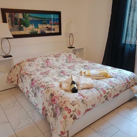 Villa Giove Rooms Πράτο Εξωτερικό φωτογραφία