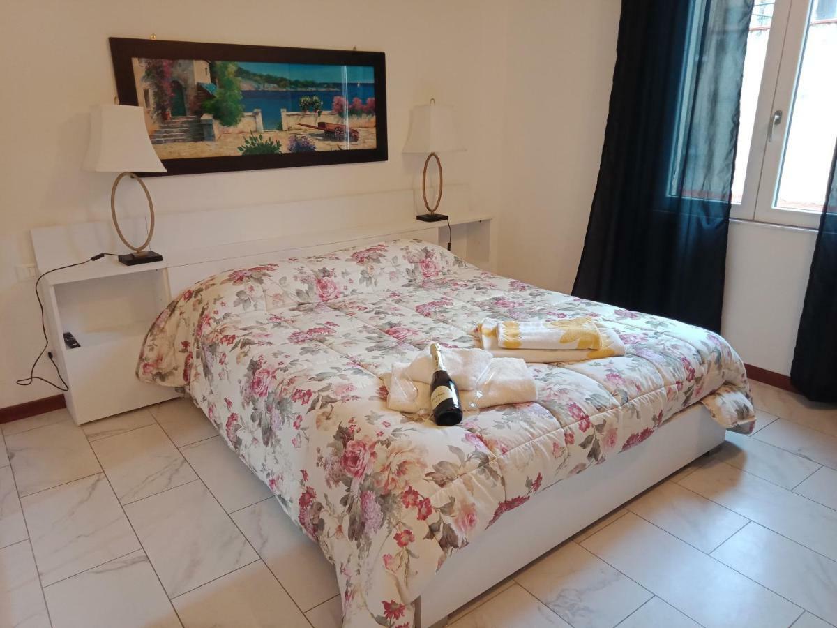 Villa Giove Rooms Πράτο Εξωτερικό φωτογραφία